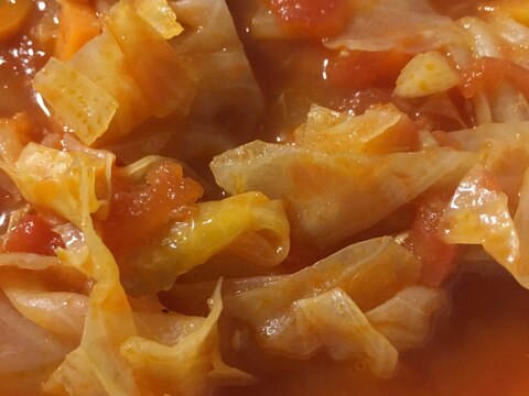 キャベツとツナのトマトスープ